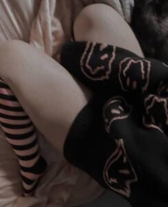 Taylormegan: Public ( 9 фото)