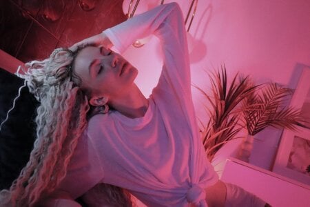 mia_silkk Your queen ^^ Pic