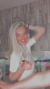 _Kitty_Cute_ Public slika 6