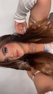 Sexy and cute girl💫 od Sexual_Desirests  2 snímek