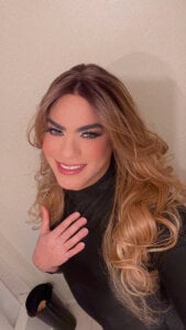 Tatianadelosrios A cheerful and playful girl Pic 3