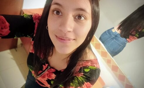 Athenaa_tay 🍒 Pic