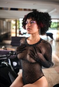 baddie_delayla Did I tell you how much I love riding?💯🔥🔥 사진 2