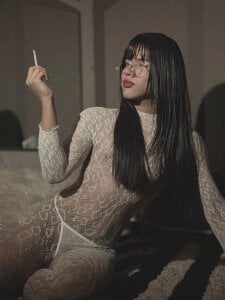 Slenna_Moon Kiss me, touch me, make me yours, let's be one! Hình 6