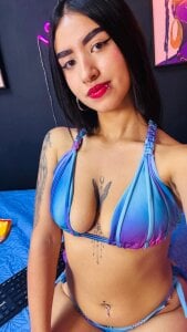 dark_dreams_ I sit on your legs? ♥ Pic