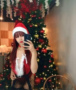 Isabella__gonzalez_ 🎄🔥 Too much fire for such a holy night.🎅🏻 Foto 7