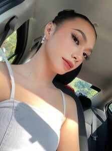 Demi_Maddison Gorgeous Pic