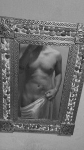 hugo_flo09 Public Pic 3