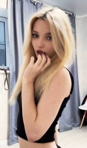 MycuteMolly Me) Pic 3