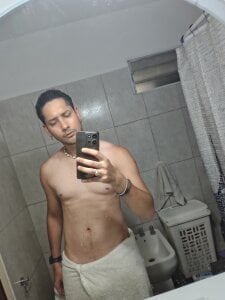 Abruptoinusual Public Billede 6