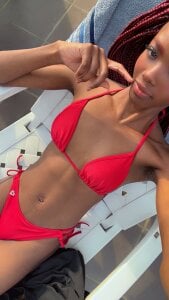 Ririblonde1 Pool 🫦 зображення