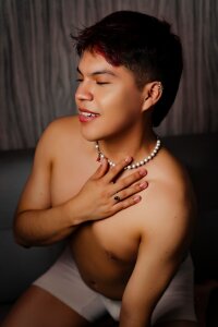 LittleZanee hi Pic 2