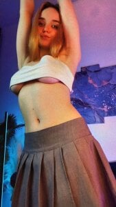 Janet_coy Public Pic 4