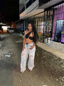 ELENA-ROSSI Public Foto