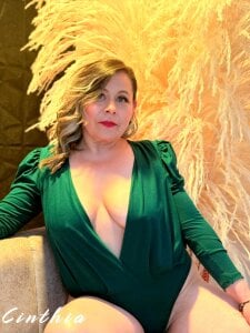 CINTHIA1609 Public Pic 3