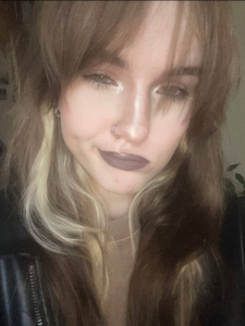 Lilmila Public Pic 5