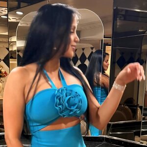 lamaterialistasexyのPublicの 2枚の写真