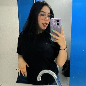 Emiily_Parker_Public图片 5