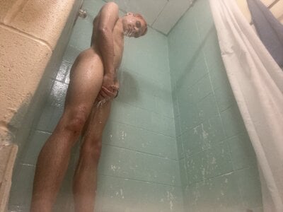 ultrasky220 Public Pic 3