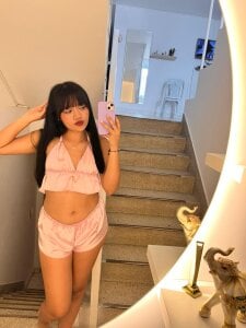 BellaGreen1 Public Pic