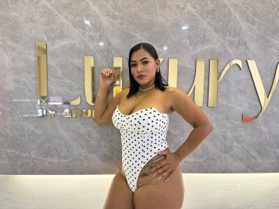 Madison-Diaz Happy day!☀️ Pic 4