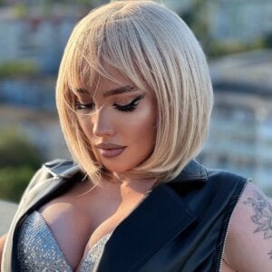 AliceAndEva Public Pic