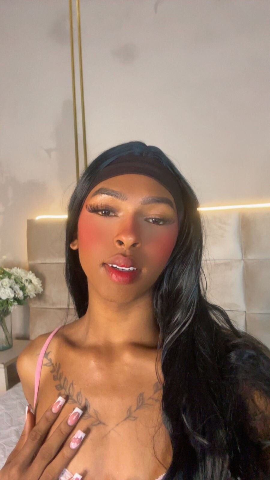 DaisyTaylor__ 님의 트렌드 중인 사진  1406개