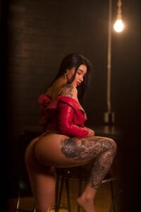 HannahW_ 🥀 Pic 3