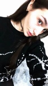 It's me 🤭 de Kriss_beauty  photos