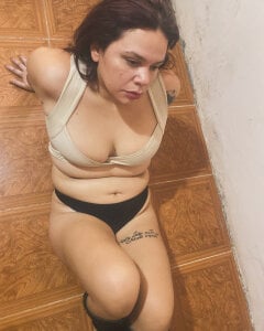 Ladyle32 Public . fénykép