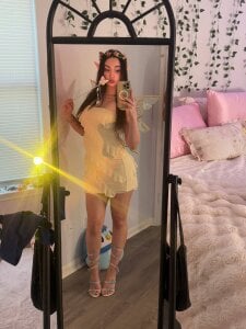 jocelyynnx mirror selfies :) Pic 8