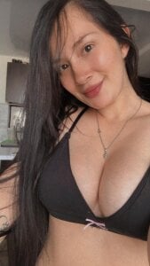 SAMANTHA-16_
