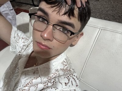 Angelo_018 Public Pic 6