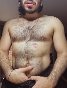 Ackerman_Eren_ Hairy body and chest, come and lick every part of me! Pic 3