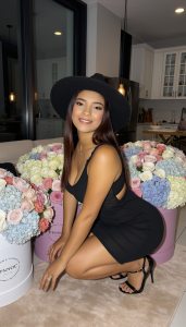 MiaSanders2025 Sexy roses Pic 3