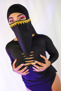 Zahira_eyess