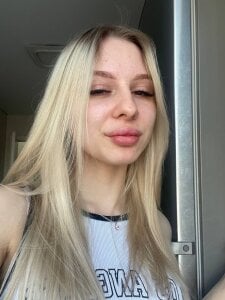 MonaChasey like like like <3 Pic 3