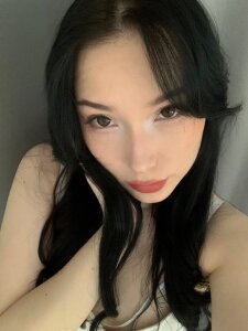 LeilaLow