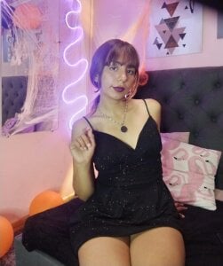 Bluee_bombon naughty girl Pic