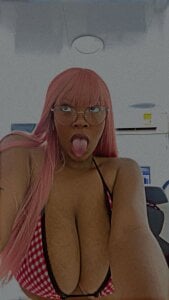 ebony_colombianの🥵♥️の 2枚の写真