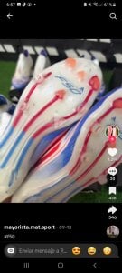 Realsiempr Public Pic