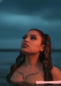 Amy_whitneyPublic Bild