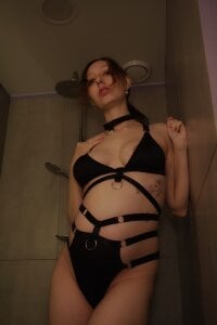 Blair_Wood Expecting Beauty Pic