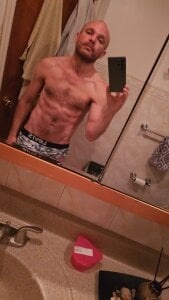 FrankieFuckMe Now EAT Pic 4