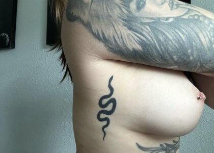 Tattoos & Piercings de littlelolawhite  7 fotos