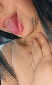 Isa_Maiden1 Kiss me Poză 3