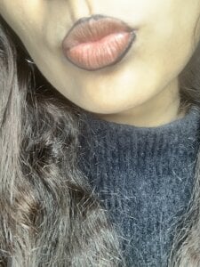 Horny-nishaa Public Pic 4