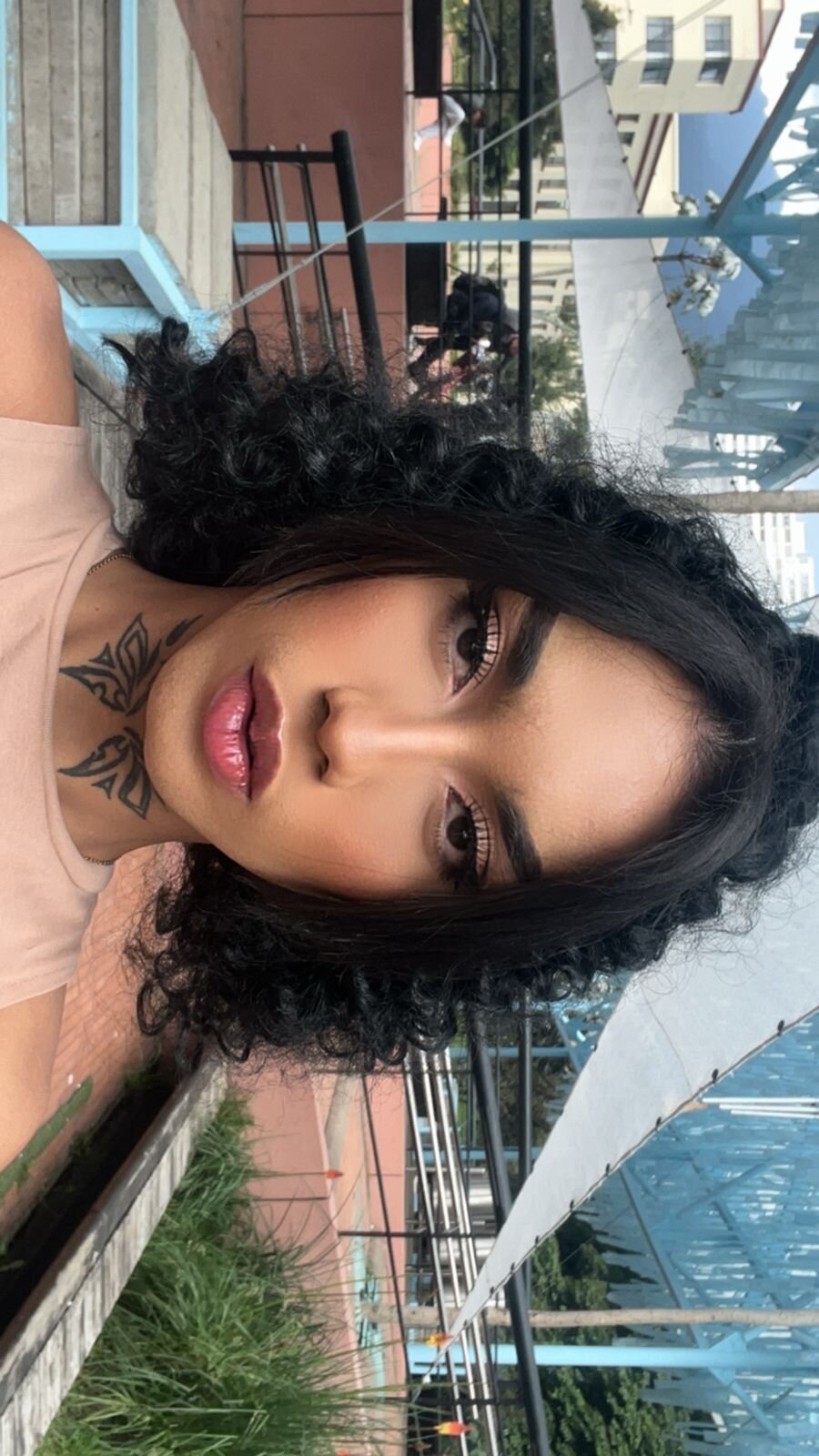 Трендове зображення  112 Darianna_Atehortua