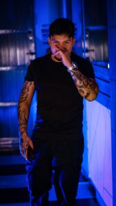 Public de GideonCartie  Imagens