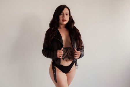 Public de ZaraVesari  3 Imagens